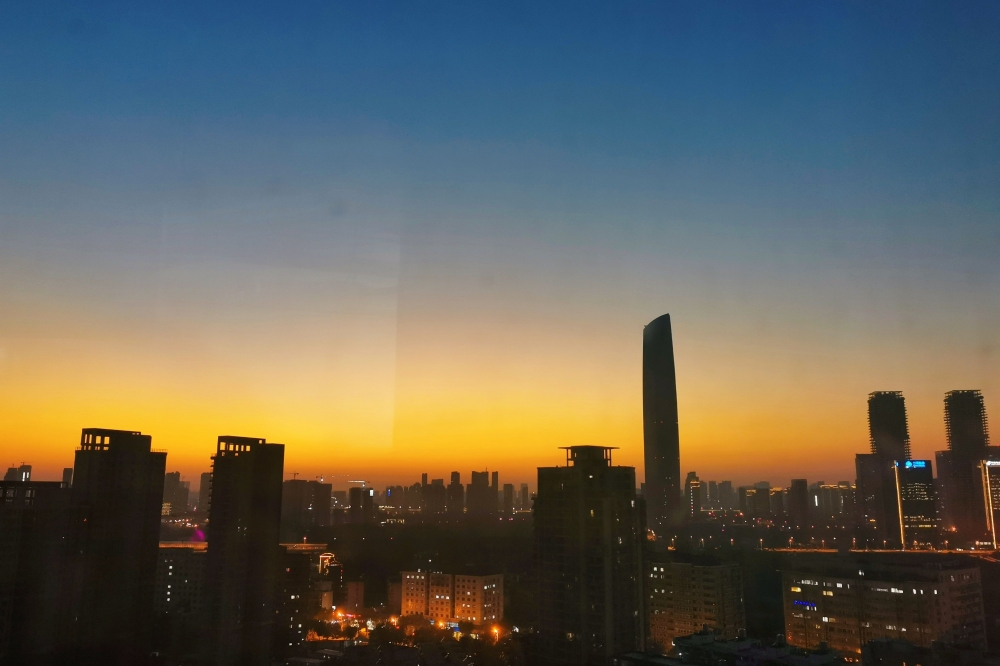 日暮余晖下的城市天际 - 赵小阳 - 富士(中国)极致影像- FUJIFILM